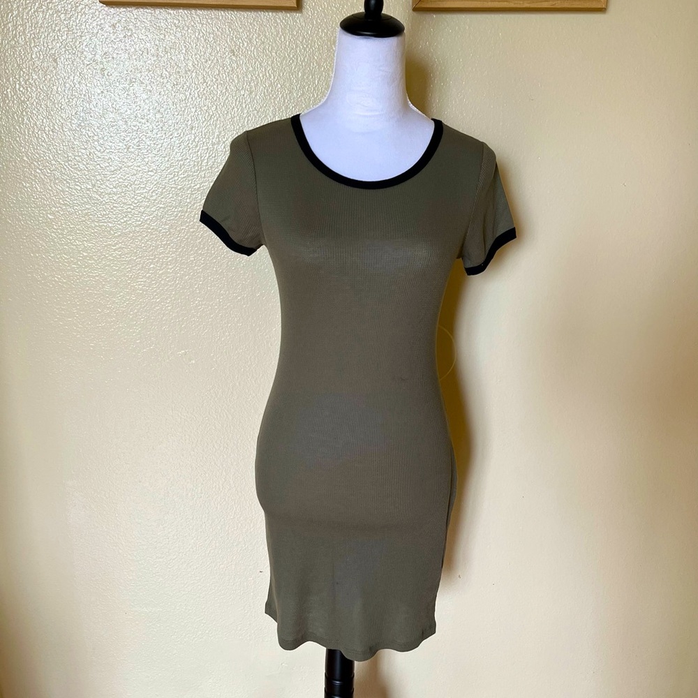 Bozzolo Medium Green Short Dress